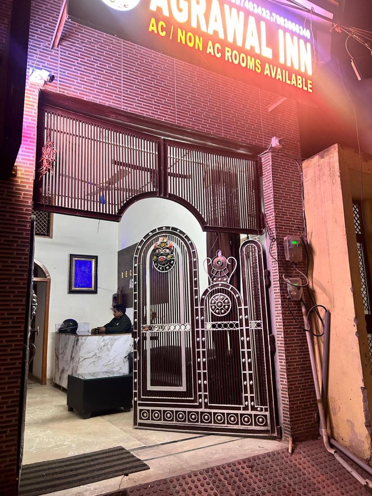 Agrawal Inn Guest House Mathura Kültér fotó