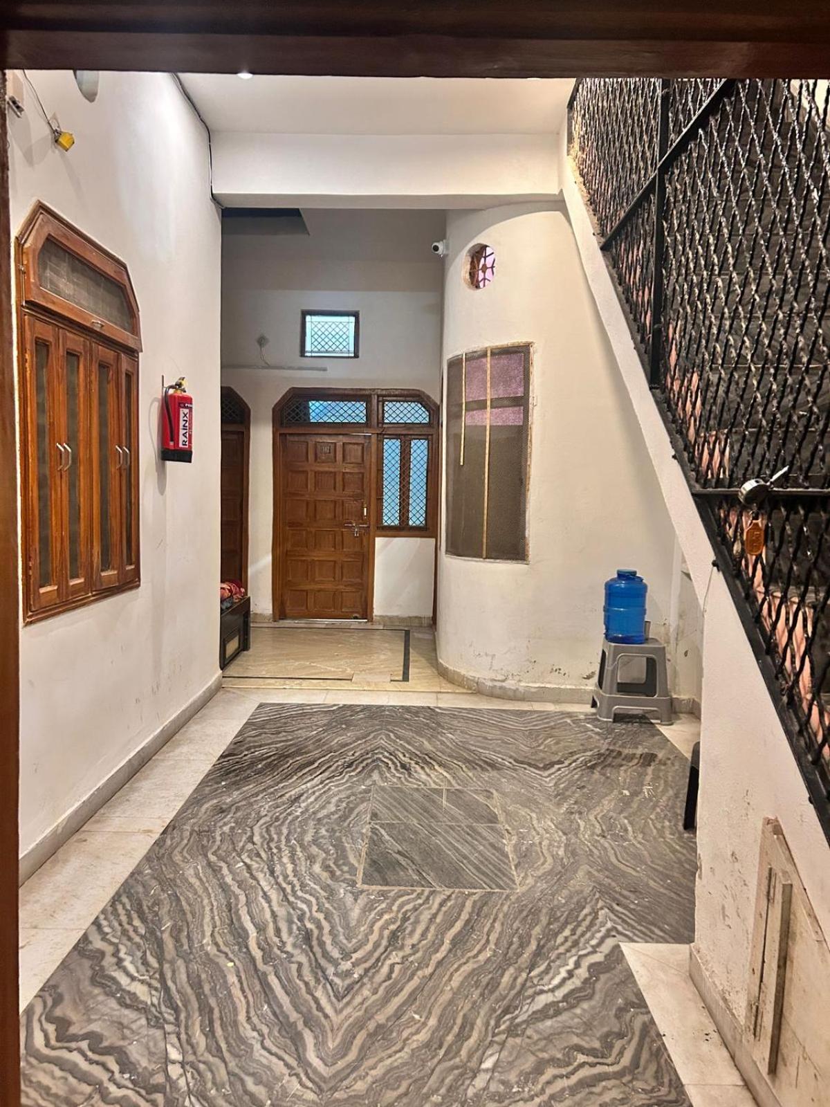 Agrawal Inn Guest House Mathura Kültér fotó